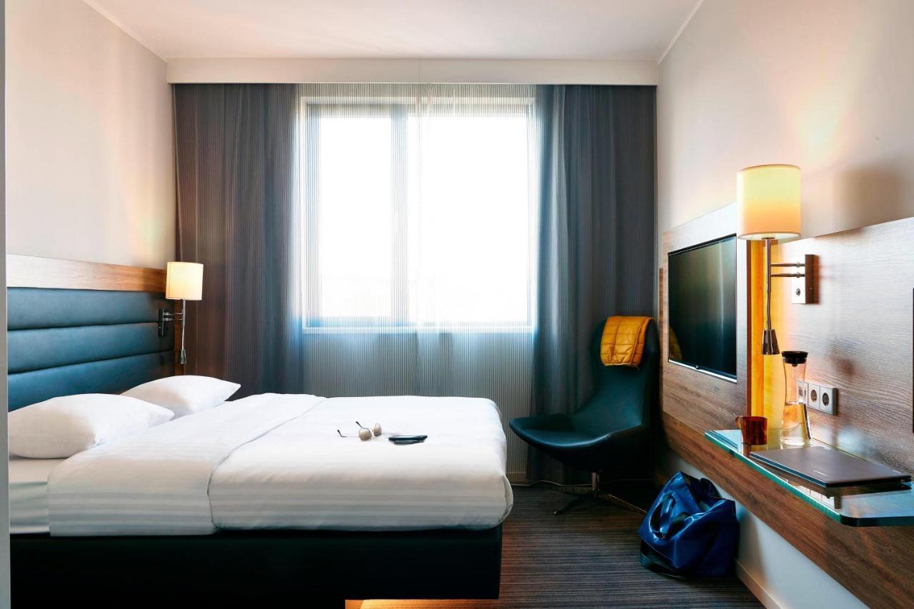 Camera Moxy Sleeper, 1 Letto Queen-Size