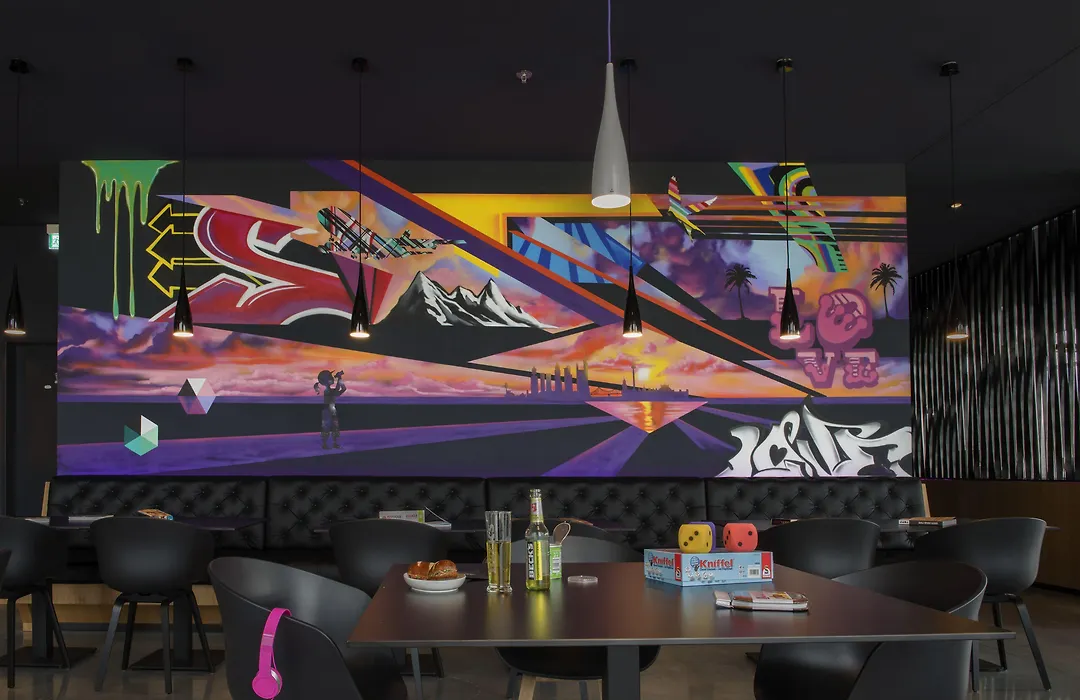 Moxy Frankfurt Airport-1