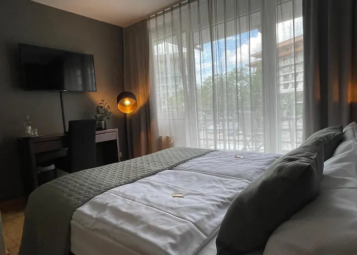 3-Sterne-Hotel: Paragon Apartments