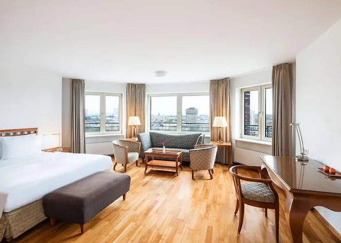 Haustierfreundliches Hotel: Lindner Hotel Frankfurt Main Plaza, Part Of Jdv By Hyatt